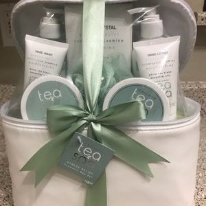 HIMALAYAN Tea Spa - Bath Gift Set